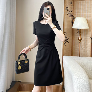2026夏季新款高级感简约女装连衣裙气质通勤职业收腰高端显瘦裙子