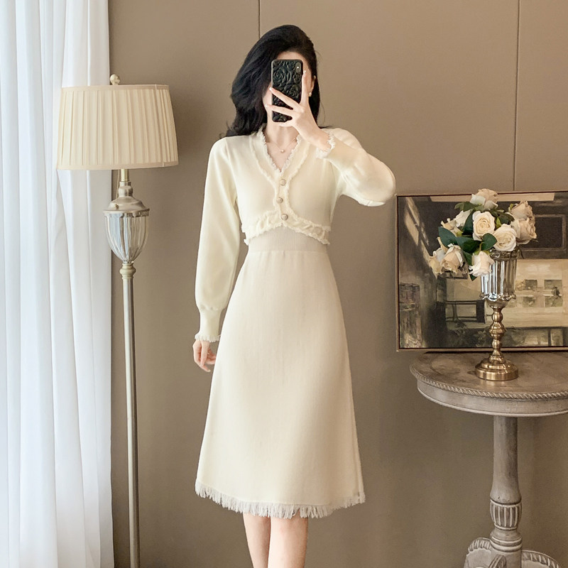 法式小香风针织连衣裙女2024秋装新款气质显瘦遮肉高级感针织裙子,女装/女士精品,连衣裙,淘宝优惠券,粉丝福利购,淘宝优惠卷