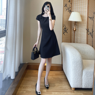 赫本小黑裙女 显瘦黑色连衣裙女夏季 轻熟风气质法式 高级感礼服修身