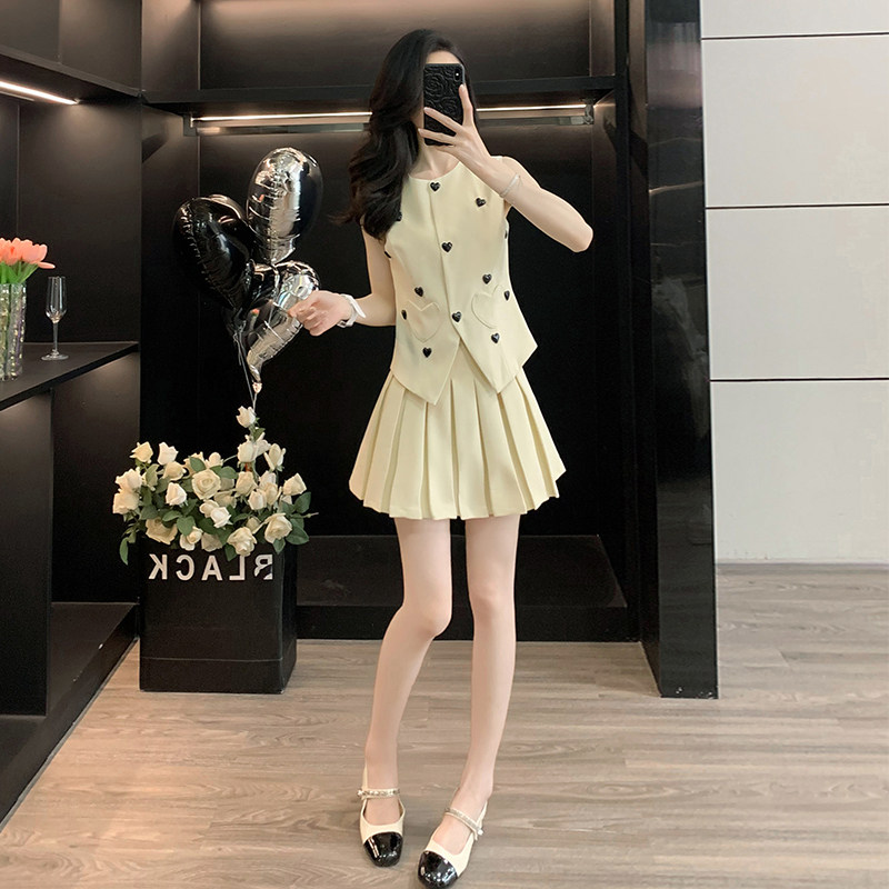 2025夏季新款时尚套装女设计感气质小香风小个子穿搭高级感半身裙