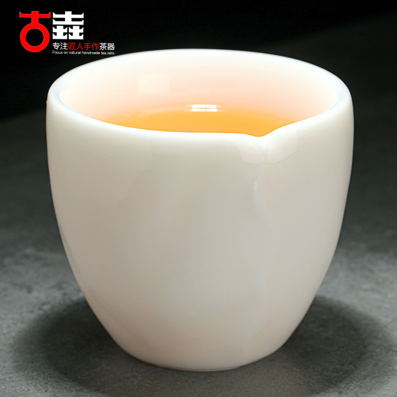 省级大师作品茶杯古垚白瓷中式图片