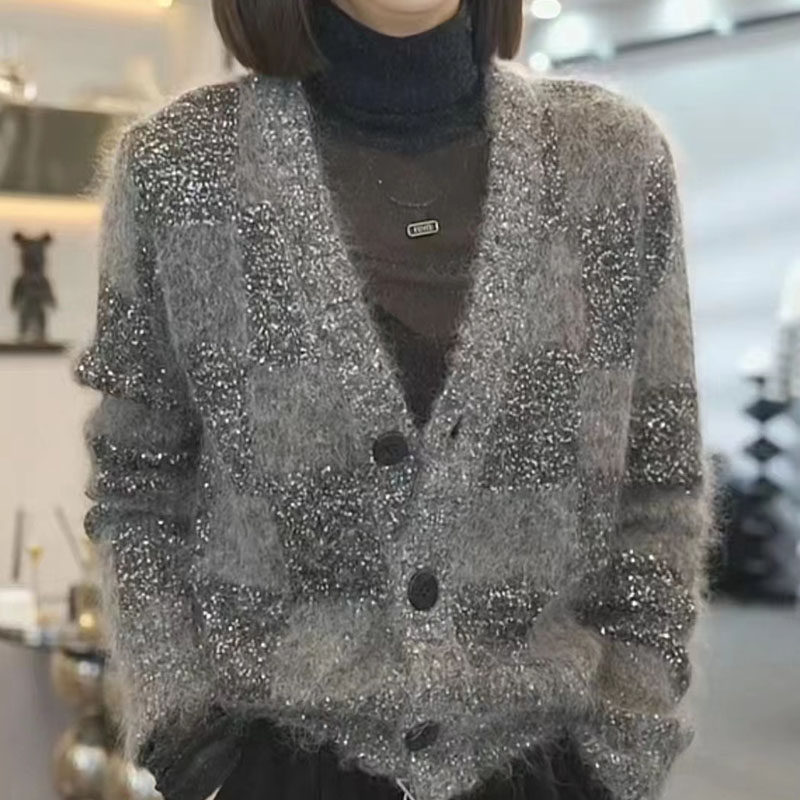 高级感V领亮丝软糯马海毛开衫女2023冬新款气质加厚针织毛衣外套