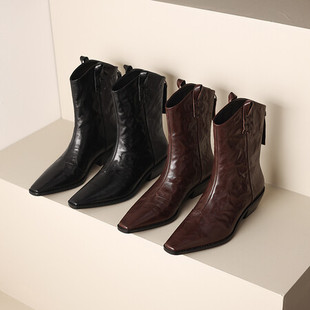 V口显瘦西部牛仔靴4.5c 真皮尖头粗跟短靴女2025秋冬新款 avance