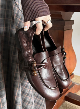 l'avance头层牛皮显瘦小皮鞋女2026款锁扣通勤一脚蹬平底单鞋1.5c