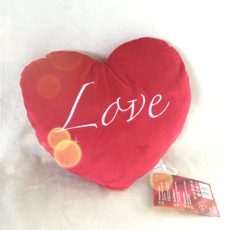 红色 爱心 心型 装饰摆件 儿童 小抱枕 小枕头 毛绒玩具 婚庆礼品