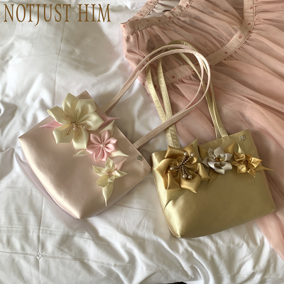 花筏NOTJUSTHIM《Candy Colors》定制手工花朵金粉缎面手提腋下包