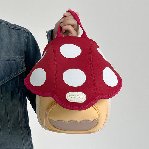 可爱蘑菇书包儿童包包女童