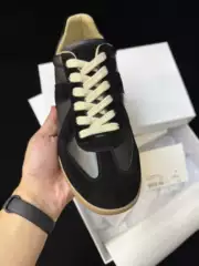 Black Genuine Leather Training Shoes, Retro Versatile Flat Sneakers, Unisex Casual Sneakers, Large Size 4750 Training Shoes