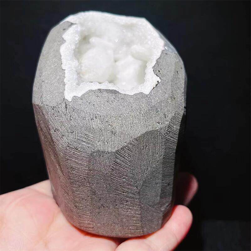 천연 인도 최음 제지 크리스탈 동굴 제올라이트 공생 원시 돌 클러스터 미네랄 크리스탈 컬렉션 이상한 돌 표본 장식품