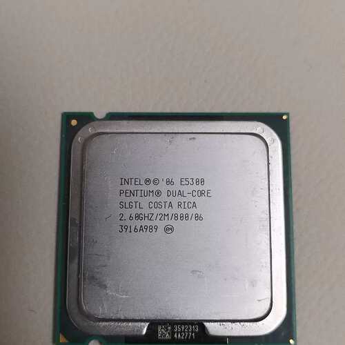 {议价}拆机CPU～E3500，E5300，有两个，15一个，i5～