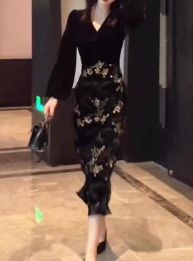 今年流行特惠24711大爱美依缘2025秋季新款名媛风V领长袖拼接