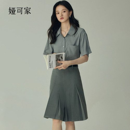 娅可家灰色条纹短袖衬衫女夏休闲