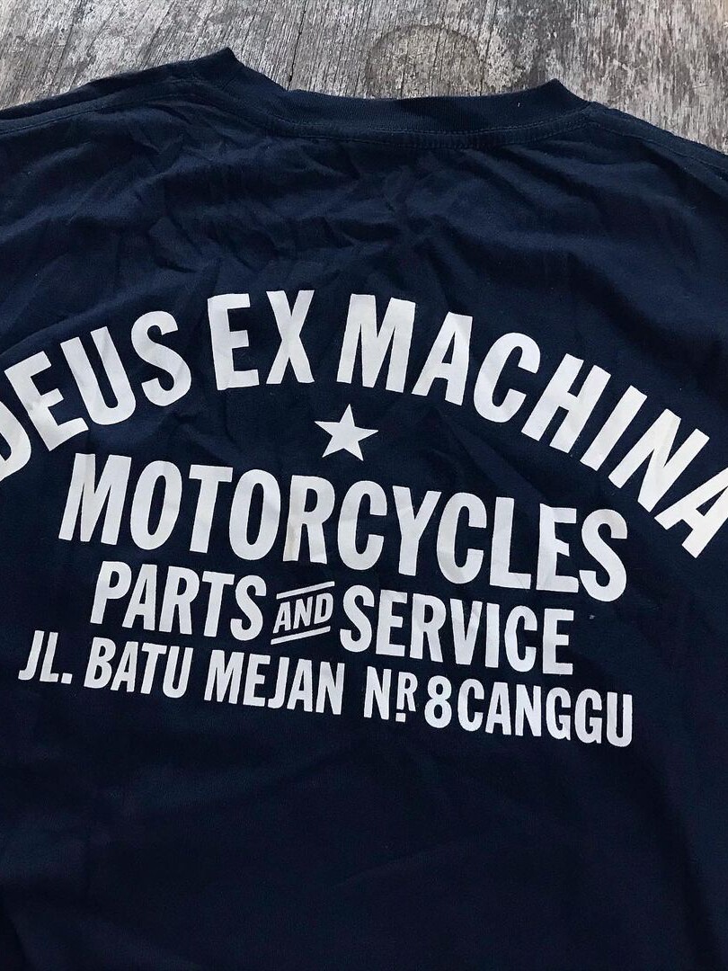 심플한 레터 스타일 시리즈 아메리칸 스트리트 올드스쿨 다용도 반팔 티셔츠 남성용 및 여성용 플러스 뚱뚱하고 루즈한 BF