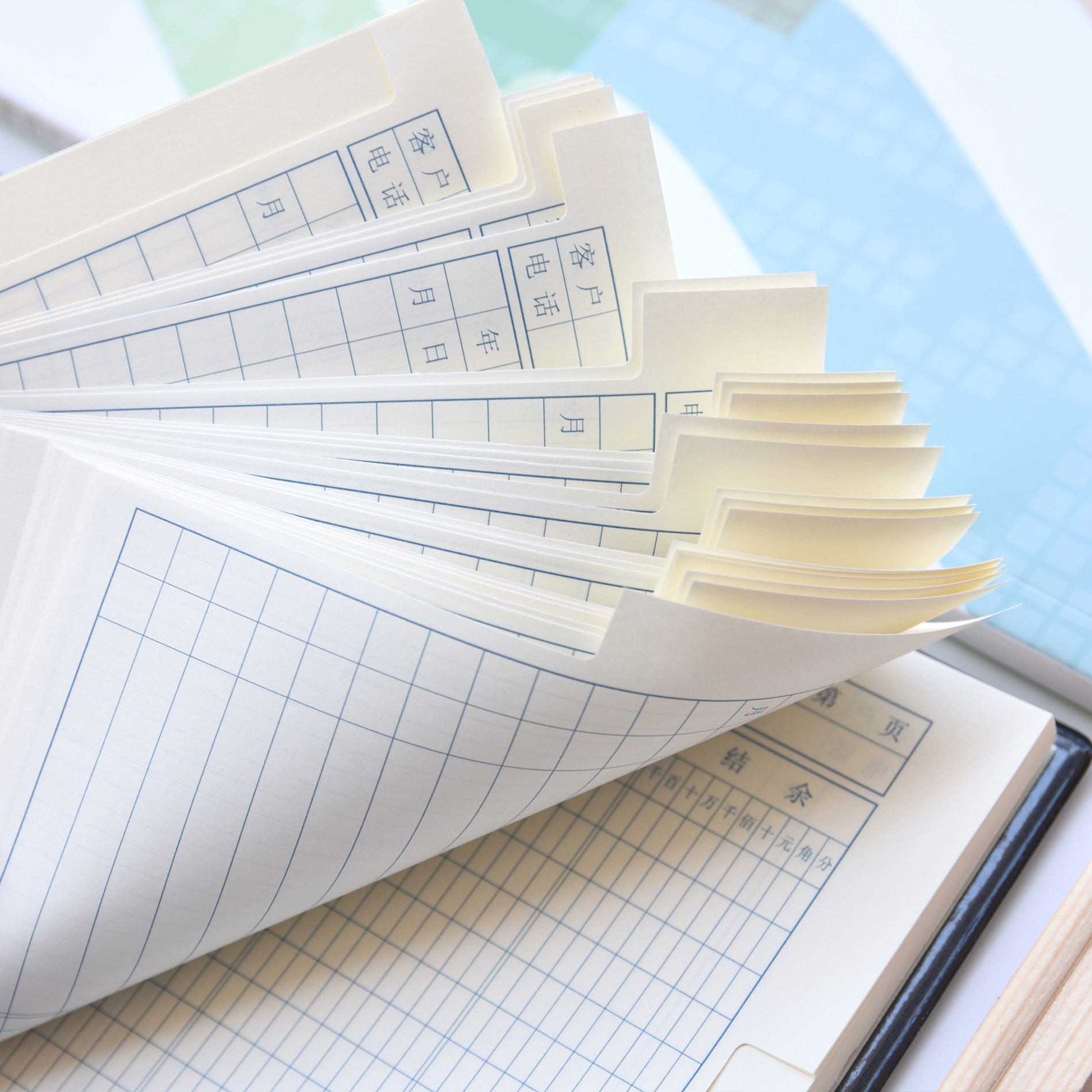 회계장부 점포상업지출내역장 손계좌 수입지출장 일지현금일지 회사출입장부 월사업수입 재무회계용품사무실