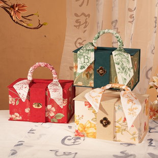 伴娘伴手礼盒礼品包装盒生日礼物高级感绒布手提空盒子大号化妆箱