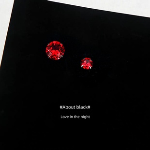 Ab | 吸血鬼 | 斯嘉丽红华子爆闪316L钛钢耳钉耳垂钉耳骨钉