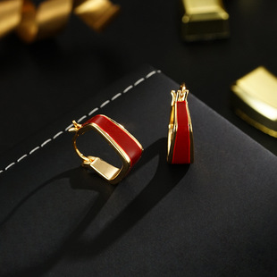 秋冬红色珐琅耳环圈圈女2025新款爆款高级感复古小众耳扣小耳圈