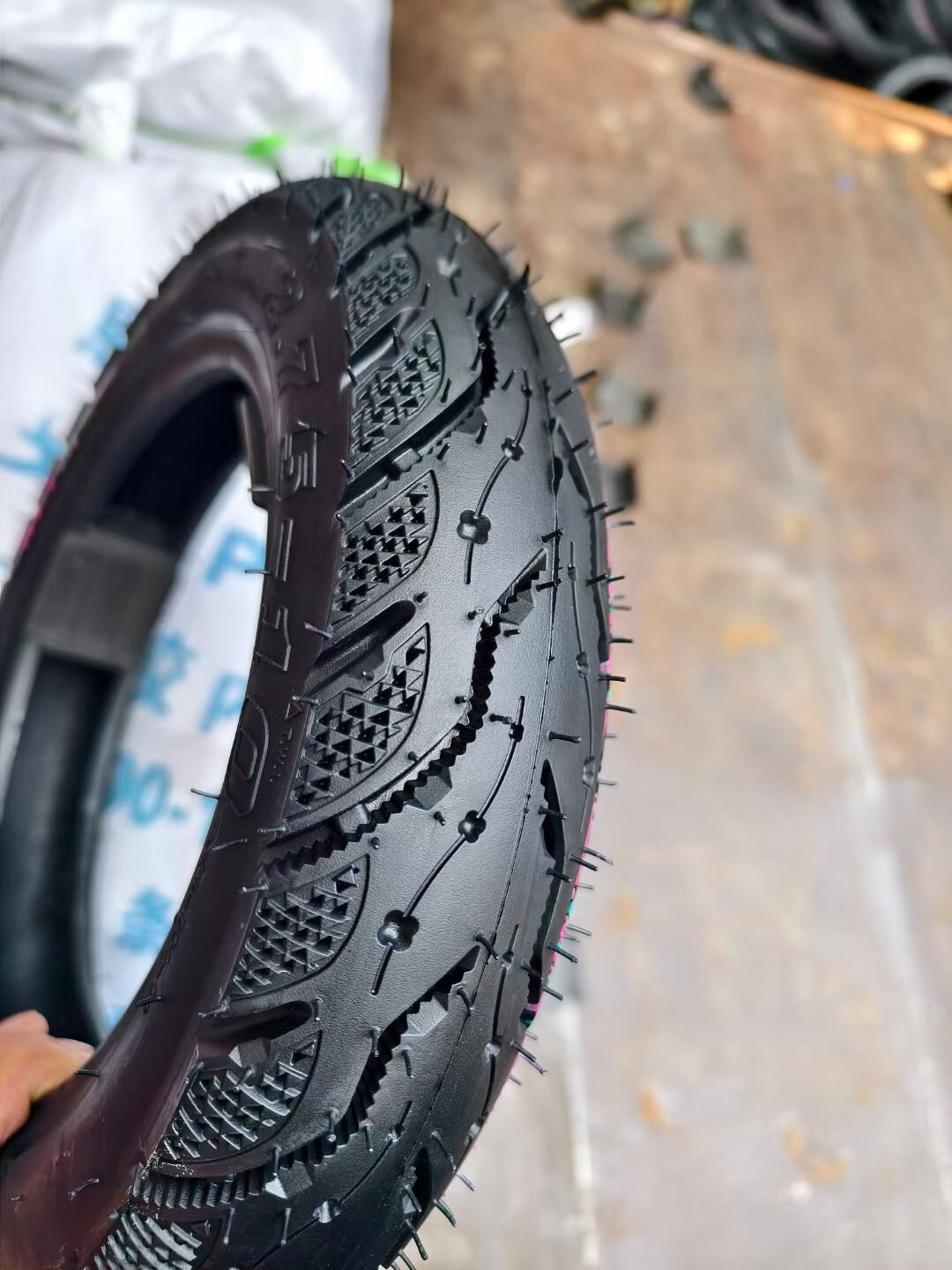半热溶3.00-3.50-10电动车外胎