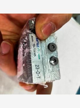 【议价】亚德客三轴气缸TCL12X10S  共9只   其中2只纸标