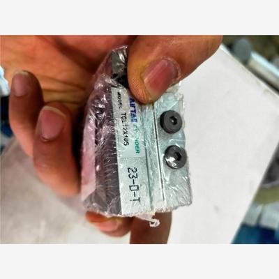 【议价】亚德客三轴气缸T