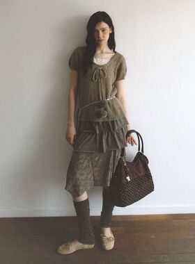 现 2026春季新款韩国设计师bad*lue甜心少女不规则蕾丝拼接半身裙