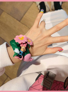 日韩卡通可爱少女原创新款闪粉彩色戒指公仔树脂哥特风甜美手镯