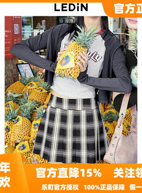 乐町秋季新款设计感学院风百褶短裙C2GEE2150