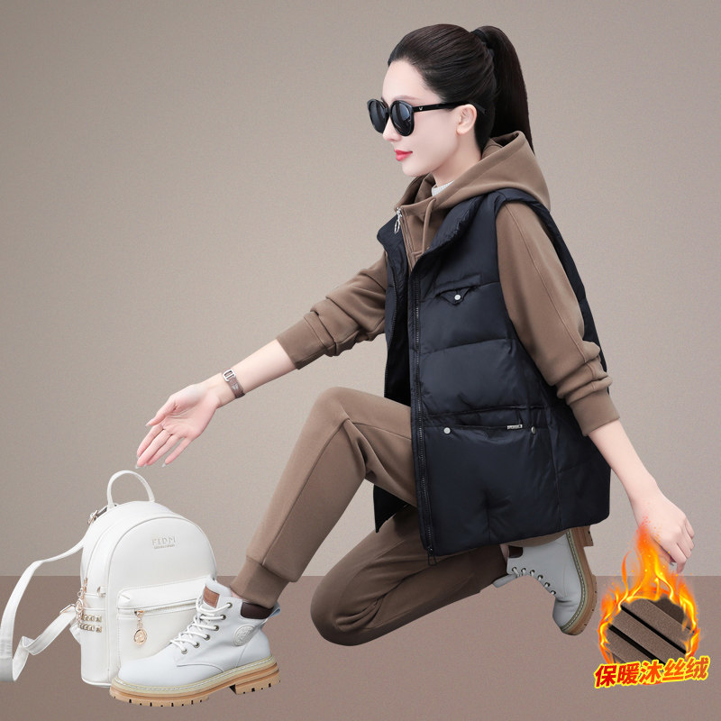 运动套装女2025秋冬季加绒加厚休闲服品牌洋气保暖连帽卫衣三件套