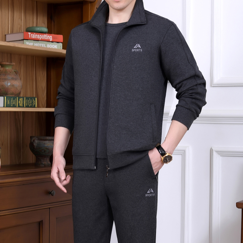 春秋季新款中老年运动套装男爸爸装三件套品牌纯棉休闲服男士外套