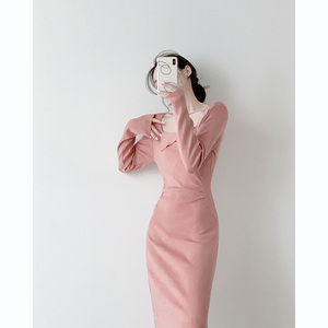 纯欲温柔法式打底针织连衣裙女春季修身显瘦气质内搭毛衣包臀裙