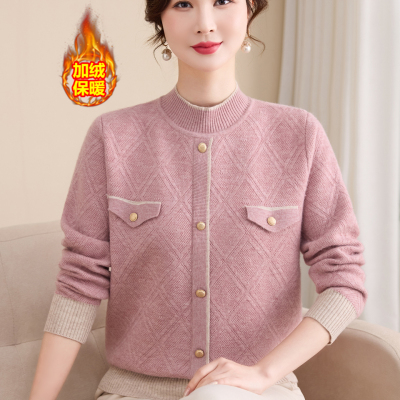 时尚小香风加绒毛衣中老年女冬季