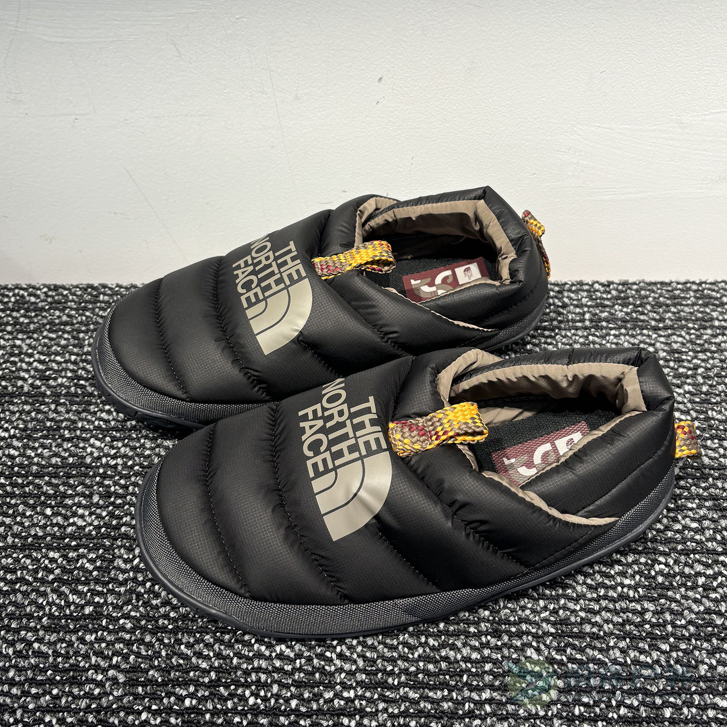 北面户外男鞋一脚蹬保暖羽绒拖鞋