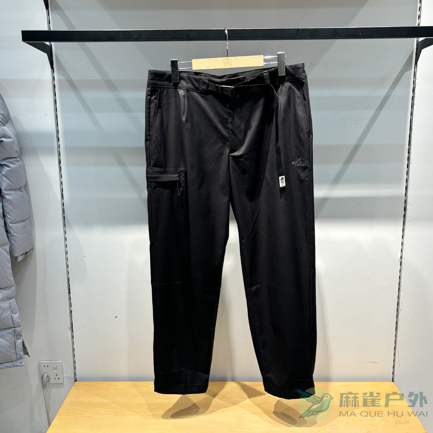 北面户外男士防泼水透气休闲长裤