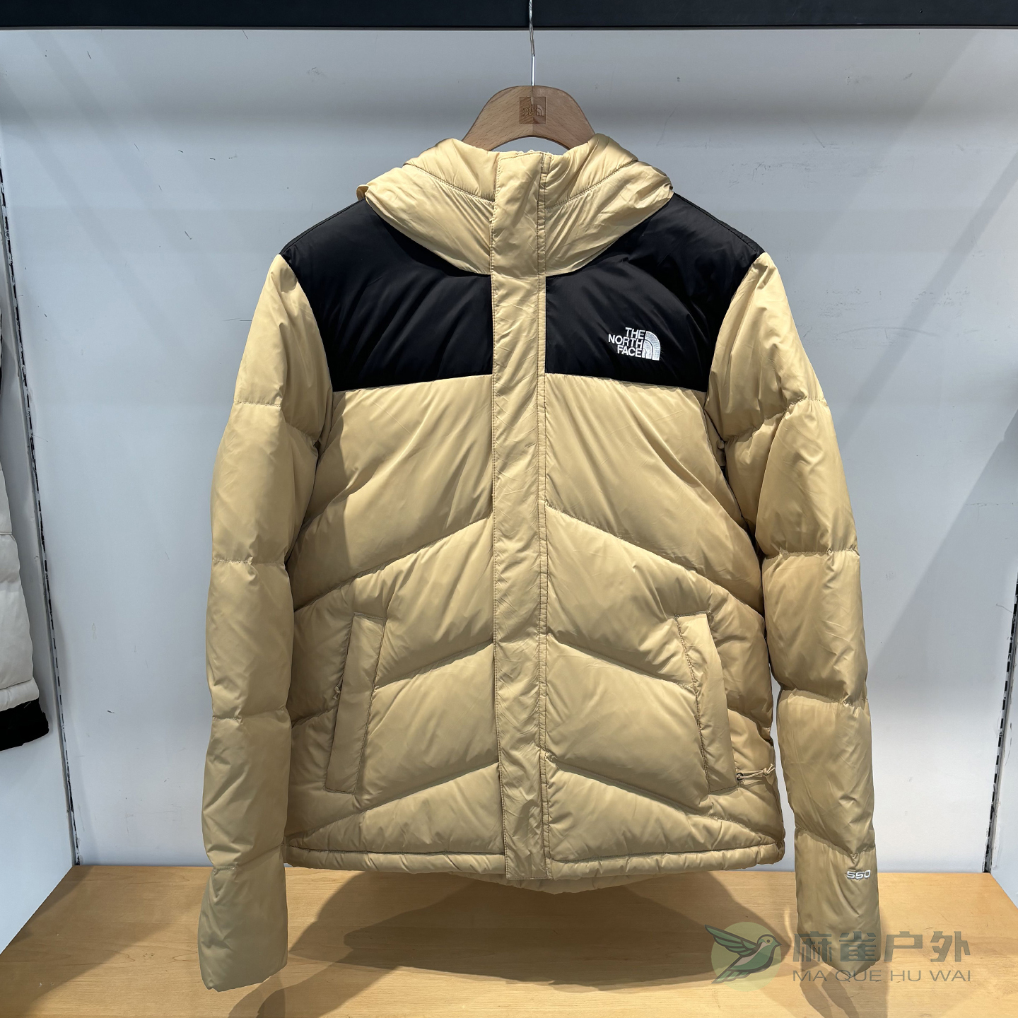 北面户外男保暖550防泼水羽绒服