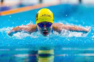 LITAO/励韬软钢盔泳帽专业竞技训练比赛青少年游泳爱好者舒适泳帽