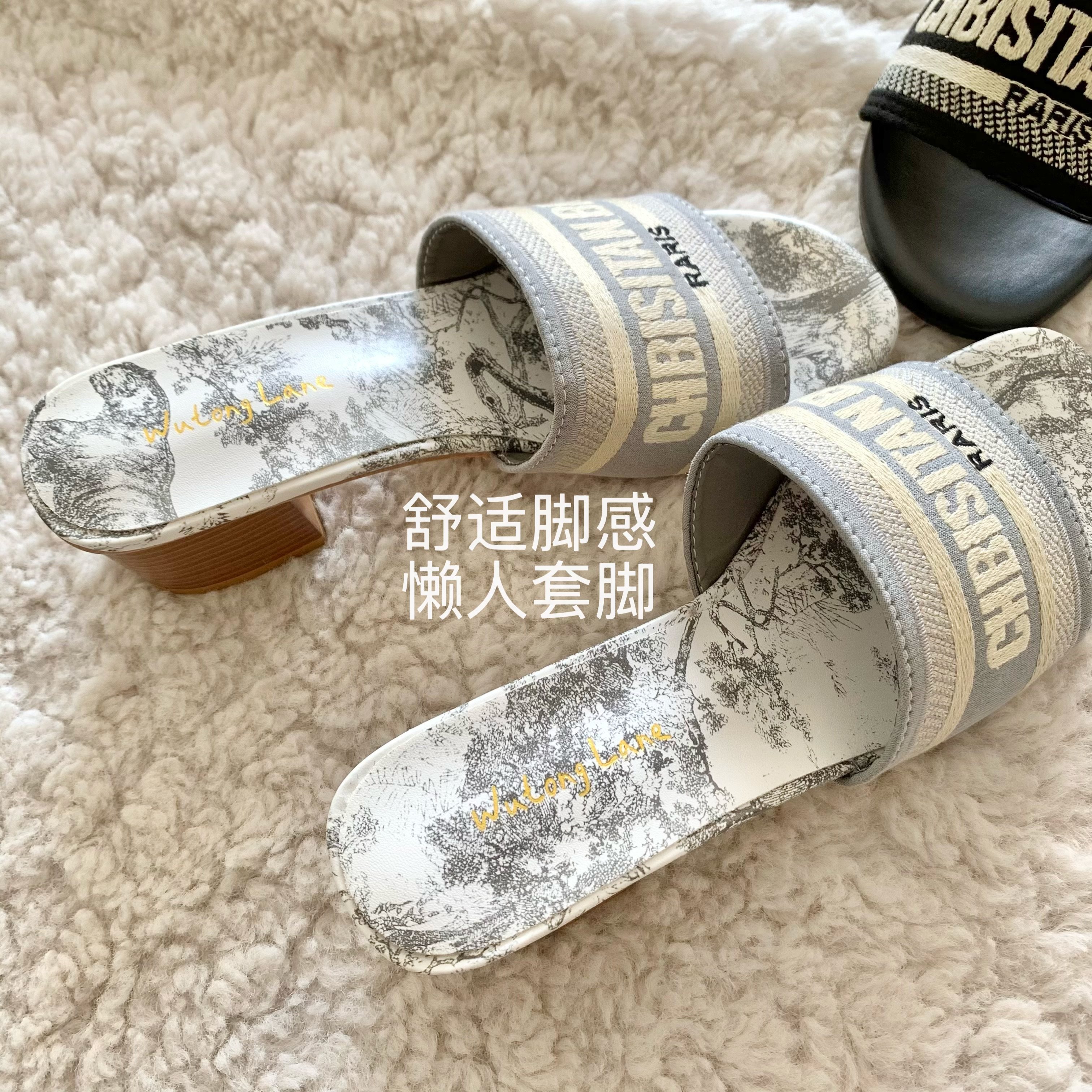 优雅！贵气感！温柔气质~INS网红刺绣粗跟拖鞋女夏季一字高跟凉鞋