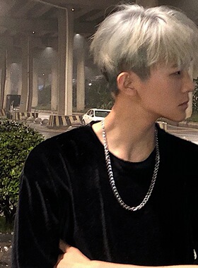 黑沧社/夏季滑料凉感黑色冰丝短袖男纯色内搭宽松小圆领打底衫t恤