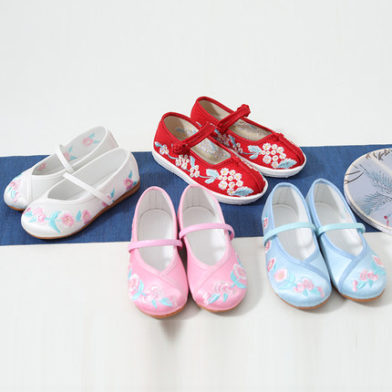 原厂货源老北京儿童绣花鞋民族风布鞋牛筋底绸缎面料旅游区纪念鞋