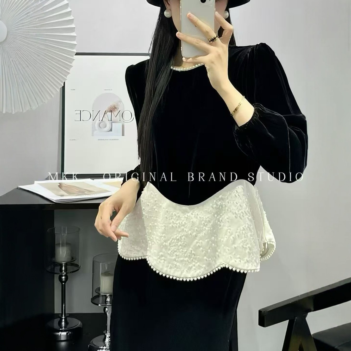 欧洲站娃娃款钉珠丝绒打底衫女潮