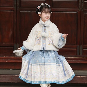 汉服女童冬季新款儿童拜年服小女孩超仙儿古风唐装宝宝中国风套装