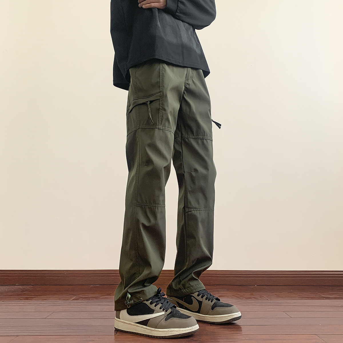 冲锋裤男款2025春夏季薄款登山机能工装裤子男直筒宽松休闲长裤