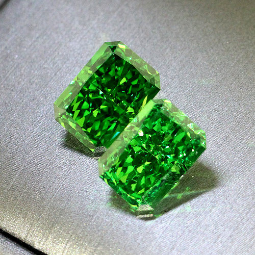 雷迪恩沙弗莱裸石长方形冰花切