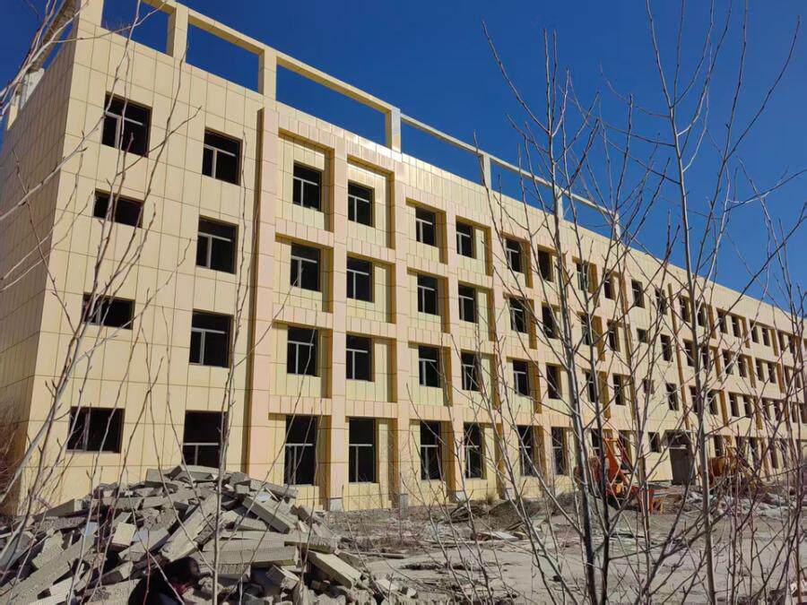 4月23日海南藏族自治州土地使用权及地上附着物网络拍卖公告