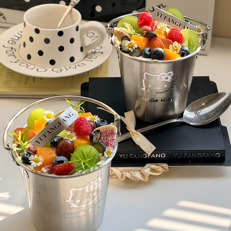 创意草莓水果桶蛋糕装饰复古银色不锈钢手提草莓蛋糕桶勺子小吃桶