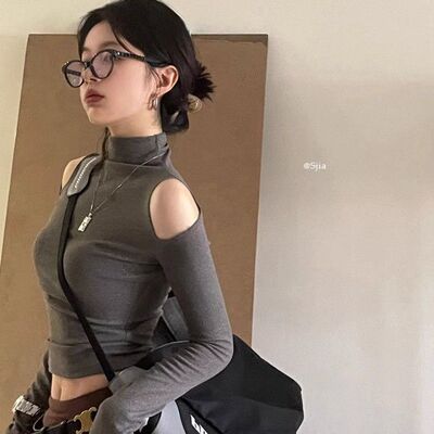 半高领露肩镂空长袖紧身t恤女