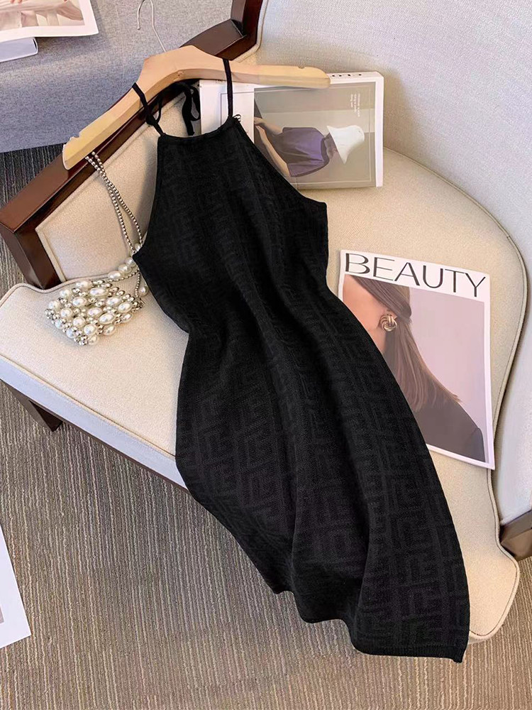 LINLIN STUDIO 커스터마이징 퓨어 핫걸 스타일 슬림 니트 드레스 2023 여성용 여름 신상 힙 커버 스커트