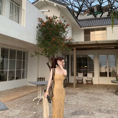 SYA奚小西 法式方领蕾丝吊带修身长款连衣裙女夏季性感温柔裙子