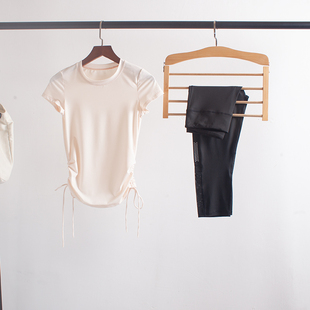 瑜伽服女套装2022高级感时尚短款七分夏季专业训练健身房跑步运动