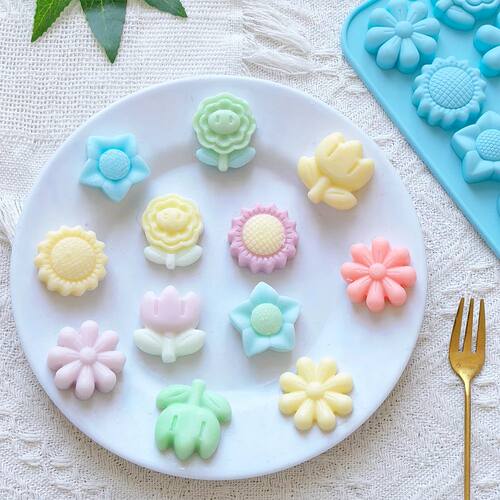 1pc Mini 12 cavity 6 small flower shaped candy chocolate coo