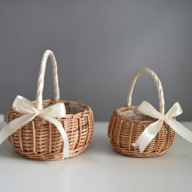 Hand-woven Wedding Flower Basket With Handle Wicker Sundries
